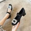 Nuevos Zapatos de Mujer Primavera 2022 Estilo Coreano Diamante Brillante Hebilla Cuadrada Tacón Medio Zapato Único con Suela Gruesa Tacón Grueso Punta Cuadrada Zapatos Mary Jane