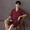 Pijama de verano para hombre, manga corta de seda helada, estilo de alta gama, popular nuevo modelo 2026, alta calidad, se puede usar afuera, conjunto de ropa para el hogar