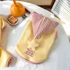 Gato Outono e Inverno Novo Roupa Anti-Queda Pet Fofo Estrela Pelúcia Aconchegante Espessada Roupa de Inverno Atacado Transfronteiriço