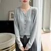 Cardigan de Tricô Gola V com Fio Floral Novo Outono/Inverno 2026 Manga Longa Feminino Base Torcida Canelada Camisa Top