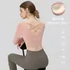 Ropa de Yoga para Mujer 2026 Nuevo Estilo Manga Larga Top Deportivo de Pilates con Almohadillas en el Pecho y Espalda Cruzada Transpirable Ropa de Fitness