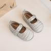 Zapatos Estilo Chanel para Niñas Primavera 2025 Nuevos Zapatos de Cuero Plateados Estilo Coreano para Niños Zapatos Planos Plisados Estilo Occidental