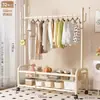 Cabide portátil e multifuncional para uso doméstico, varal simples para secar roupas em ambientes internos, cabide de chão para roupas e chapéus para quarto
