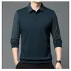 Camiseta de Manga Larga Estilo Dos Piezas para Hombre de Primavera y Otoño, Nueva Camisa Polo Rayada de Estilo Casual de Negocios para Hombres de Mediana Edad
