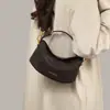 Bolsa de ombro tipo bolinho, nova bolsa transversal feminina 2026, bolsa feminina de couro genuíno outono/inverno, bolsa de ombro versátil para o dia a dia