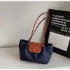 Bolsa Feminina Grande Capacidade, Elegante e Simples, Nova Coleção Outono 2026, Bolsa de Mão Casual, Bolsa Tote Moderna e Versátil