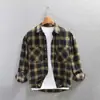 Nova Camisa de Estampa Xadrez Cáqui Retro da Primavera Masculina Estilo Academia Britânica Casual Solta Versátil
