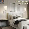 Pared de fondo de sala de estar retro estilo americano, apliques de pared empotrados con forma de nube, apliques de pared de latón de diseñador en estilo "old money", adecuados para villas y apartamentos grandes