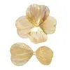 Joyería de cobre y hierro agujero fino hueco corsage negativo flor de carácter 8 combinación flor pétalos de dos hojas trébol de cuatro hojas hojas