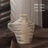 Vaso off-white de Jingdezhen pintado à mão com arte em linha preta, ornamento de sala de estar estilo wabi-sabi, cerâmica decorativa de mesa nicho, frete grátis