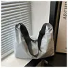Bolsa de Nylon Impermeável 2025 Novo Estilo Simples Casual Fresca Grande Capacidade Classe Ombro Único Transversal Bolsa Dumpling para Mulheres