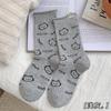Meias Brancas de Cano Médio para Outono e Inverno Femininas com Desenho de Gato Cartoon, Meias Longas Versáteis Sem Costura, Meias Femininas Confortáveis para Outono com Desenho Cartoon
