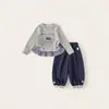 You Bao Roupas Infantis Primavera e Outono Conjunto de Duas Peças para Meninas Camiseta de Manga Longa com Retalhos Xadrez Calças com Punhos e Laço de Borboleta