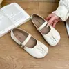 Novos Sapatos Rasos Femininos 2026, Mocassins Confortáveis com Solado Macio, Estilo Chic Francês, Bico Baixo, Mary Jane Versátil Franzido