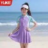 Traje de baño para niños Niñas Dos piezas Conservador 2026 Estilo Nuevo Para Niños Medianos y Grandes Traje de baño Niña Estudiante de Secundaria Entrenamiento Protección Solar Traje de baño