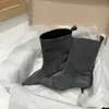 Botas de Salto Baixo com Cano Largo Chu Yuji Estilo Coreano Retro Bico Fino Botas de Cano Médio Moda Feminina Botas Curtas