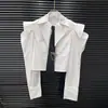Nova Camisa de Outono 2025 com Recortes e Mangas Fluidas para Mulheres com Amarração Design de Nicho Manga Curta Longa
