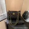 Bolso tote liso para mujer, estilo minimalista, nuevo estilo 2026, bolso de hombro con cadena moderno y sencillo, bolso cruzado y bolso para el trabajo