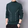 Nueva camisa básica de otoño e invierno para hombre, corte holgado, cuello medio alto, camiseta negra de manga larga de cuello medio alto, moderna