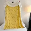 Manta com bloqueio de cor e poá no mesmo estilo de blogueira outono e inverno espessa de veludo de leite amigável à pele manta de sofá manta de cochilo