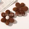 Color Morandi Infantil Lindo Terciopelo Relleno de Algodón Flor Accesorios DIY Accesorios para el Cabello Ropa Broche Accesorios de Joyería Venta al por Mayor