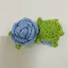 Buquê de Rosa Bolha Crochê Feito à Mão com Lã DIY Produto Acabado para Exposição em Feira de Dia dos Namorados e Dia dos Professores