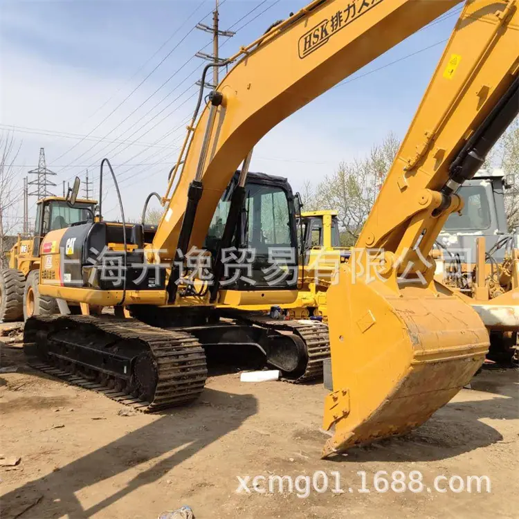 320d cat excavator (9)
