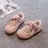 Zapatos Deportivos Versátiles para Niños 2025 Otoño Nuevo Estilo Cómodos Transpirables Para Niñas Florales Moda Casual Antideslizantes Zapatos de Entrenamiento Alemanes