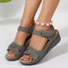 Sandalias Nuevas de Comercio Exterior Transfronterizo 2023 para Mujer, Tacón de Cuña Amazon Velcro Suela Gruesa Talla Grande Sandalias de Una Tira en Stock