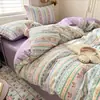 Nuevo juego de ropa de cama de cuatro piezas de algodón acolchado clase A para uso doméstico, lindo para dormitorios de estudiantes, incluye funda de edredón, sábana y sábana ajustable, al por mayor