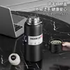 2026 Nova Caneca Térmica de Aço Inoxidável Grande Capacidade Tampa de Aço Design Simples Alta Aparência para Meninas Portátil de Mão Separador de Chá e Água