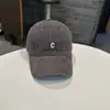 Boné de Baseball Felpudo Outono e Inverno para Mulheres, Versátil Estilo Coreano Pequena Letra C Jovem Street Aba Curva para Casais Estudantes, Faz o Rosto Parecer Menor