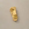 AliExpress Explosões Literário Retro Europeu e Americano Rosto Humano Ouro Fosco Senso de Moda Acessórios de Roupa da Moda Broche Versátil Estilo ns