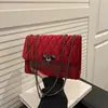 Bolso Bordado de Hilo de Color Sólido de Moda para Mujer 2026 Nueva Moda Retro Bolso Cruzado con Cadena Bolso de Hombro Único Bolso de Moda