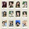 Exclusivo de Mi JuHermosa Tarjeta Fotográfica Polaroid Firmada a Mano de Xiao Ju, Merchandising de Fan de Alta Calidad con Ju Jingyi