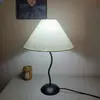 Luminária de Mesa Cogumelo Minimalista Moderna Estilo Sul-Coreano Ins Luminária de Cabeceira Master para Quarto Recomendada por Celebridade da Internet Lâmpada de Linho Quente Estilo Americano