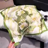 Primavera 2025 Nuevo Pañuelo Moda Estilo Occidental Combinable Cuadrado Pequeño 70cm Pañuelo Decorativo Protección Solar Chal de Viaje Mujer