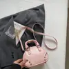 Bolsa de Bowling Feminina 2026 Nova Alta Aparência Cor Azul Claro Color Block Bolsa de Mão Moda Bolsa de Ombro Único Bolsa Transversal para o Trabalho