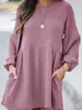 2026 Amazon Europeu e Americano transfronteiriço feminino outono e inverno estilo casual com nervuras bolso com fivela diagonal cor sólida vestido de manga comprida