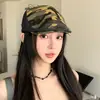 Gorra de Camuflaje Estilo Retro Americano Nueva Moda de 26 Años para Mujer, Sombrero de Artista Moderno para Adelgazar el Rostro, Boina Versátil con Visera para el Sol