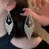 Pendientes de Borla Flor Geométrica Dulces y Exquisitos Estilo Coreano con Diamantes, Sensación de Lujo Ligero y Gama Alta, Pendientes de Nicho de Moda para Mujeres