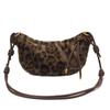 Bolso pequeño cuadrado con estampado de leopardo de felpa de moda para mujer, otoño e invierno 2024, nuevo bolso bandolera sencillo de un solo hombro, bolso de nicho de alta gama para mujer.