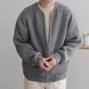 Chaqueta Cardigan de Punto de Color Sólido con Cuello Redondo para Hombre 2024 Otoño e Invierno Moda Tendencia Juvenil Versátil Casual Talla Grande Top