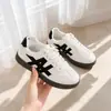 Zapatillas de entrenamiento alemanas estilo vintage para mujer, con bloques de color y suela de goma, zapatillas blancas, zapatos casuales versátiles, suministro directo del fabricante de calzado para mujer
