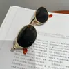 Óculos de Sol Nerd Retrô Americano Feminino 2025 Novo Alta Sensação Moda Estilo Old Money Armação Pequena Oval Óculos de Sol