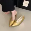 Zapatos de mujer Chuyuji estilo francés de punta fina con corte en V, ajustados, de tacón bajo, 2026 Primavera/Otoño, simples para el trabajo diario, zapatos Mary Jane