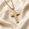 Colar Cruzado com Letras em Inglês Novo Sucesso de Vendas Europeu e Americano Tendência Hip-Hop Aço Inoxidável Colar Atacado