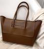 Cor Sólida 2026 Nova Grande Capacidade Estilo Coreano Tendência Business Retrô Para o Dia a Dia Bolsa de Mão Bolsa Tote Simples e Fashionável Bolsa Feminina