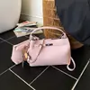 Bolsa de Mão Vintage de Alta Qualidade para Mulheres, Modelo Saco, Lançamento Primavera 2026, Bolsa de Ombro e Transversal Versátil e na Moda