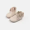 Botas de couro estilo coreano para bebês meninas, com design de laço, botas curtas, novos estilos primavera/outono, sapatos únicos e sapatos para crianças pequenas, também conhecidos como botas Martin